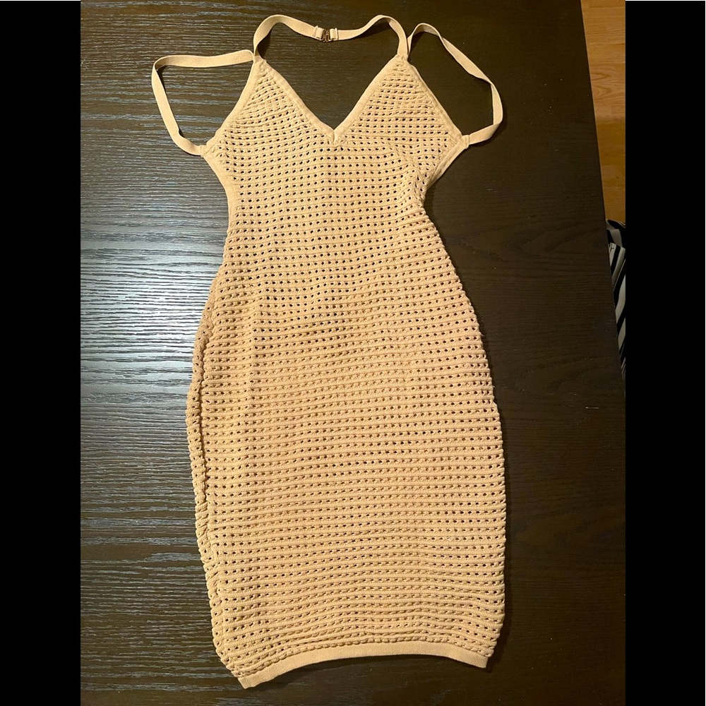 Akira Tan Cover-Up *Brand new*